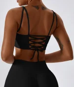 Zira-black-top-na-bretele-1