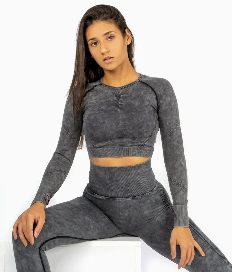 perfect body dark gray top na dug rukav perfect body dark gray top na dug rukav