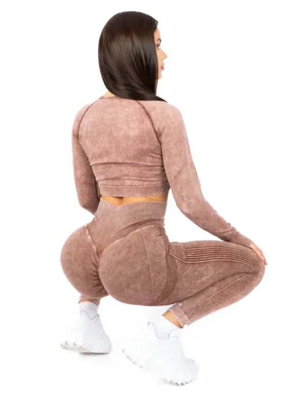 Perfect body brown komplet sa topom na dug rukav