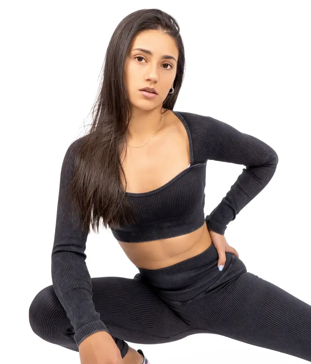 cozy-black-top-na-dug-rukav-1 cozy black top na dug rukav 1