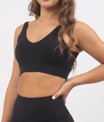 Leila black top na bretele 4