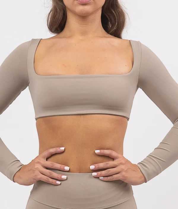 Leila dark beige top na dug rukav 3