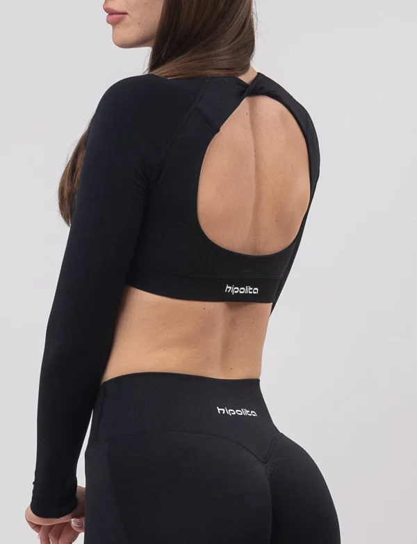 Ira black top na dug rukav