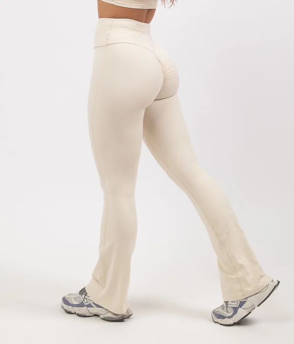Leila beige push up flare leggings