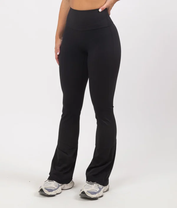 Leila black push up zvoncare 4 1