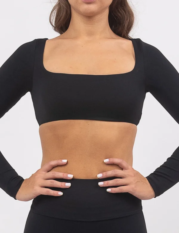 Leila black top na dug rukav